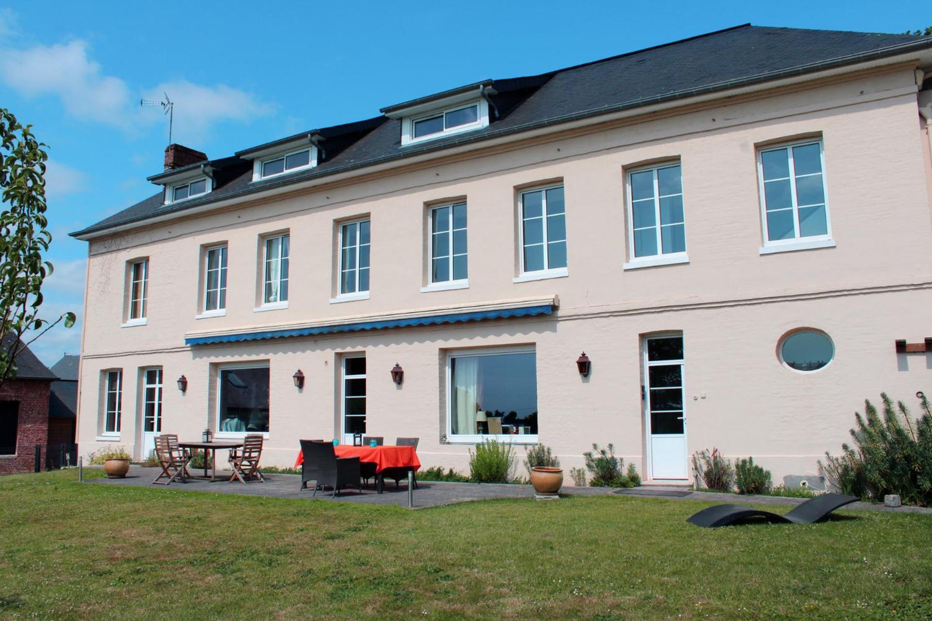 Maison Menadel Yvetot Exteriör bild